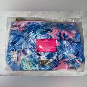 NWT Lilly Pulitzer Shade Seekers Pouch